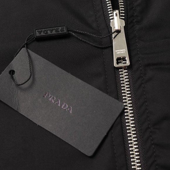 Personal Use PD Double Faced Jacket. - Picture 4 of 8